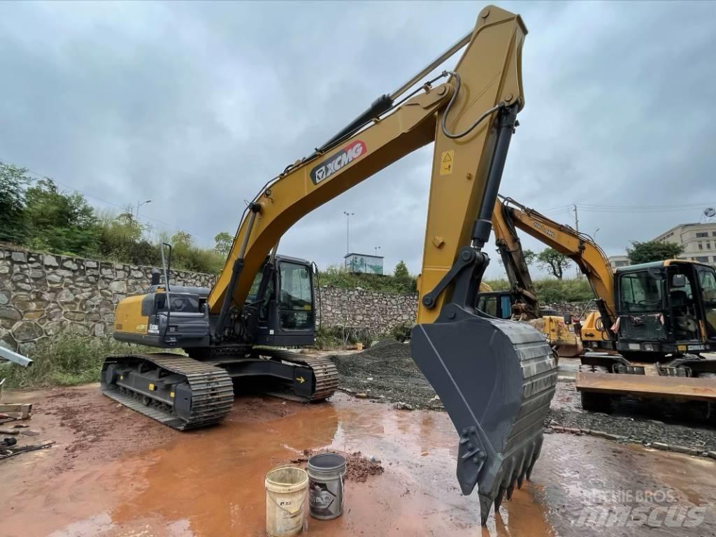 XCMG XE 200 DA Верижен екскаватор