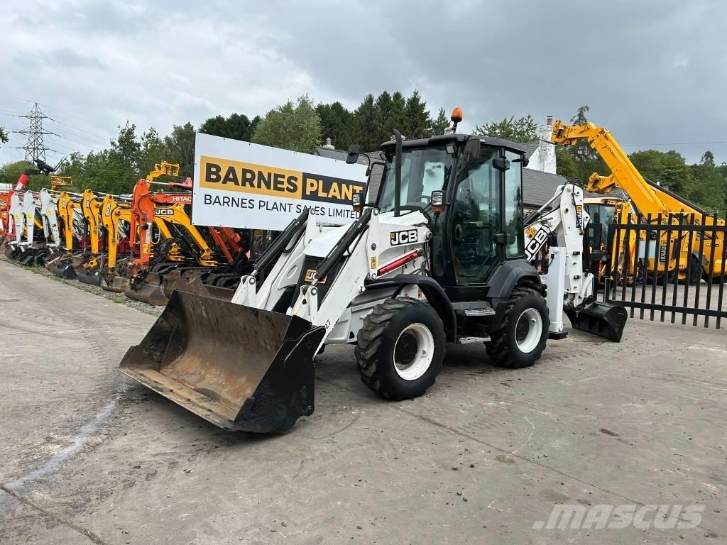 JCB 3 CX Товарач със заден ексватор