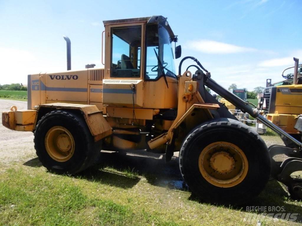 Volvo L90B Колесни товарачи