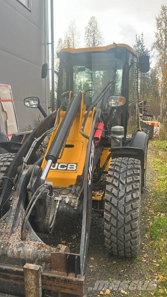 JCB 409 Колесни товарачи