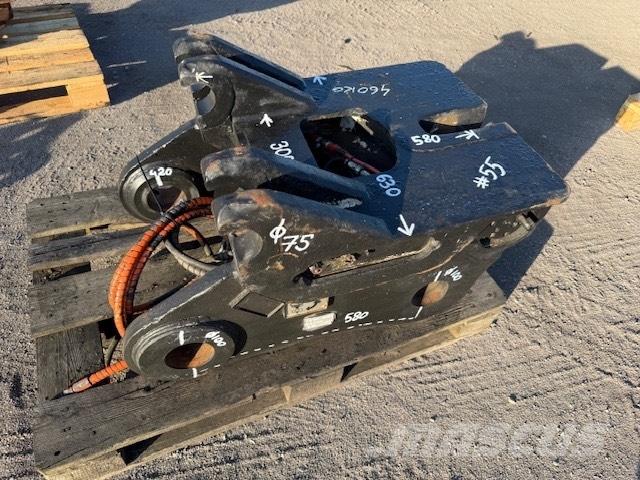 Volvo QUICK COUPLERS Бързи съединители