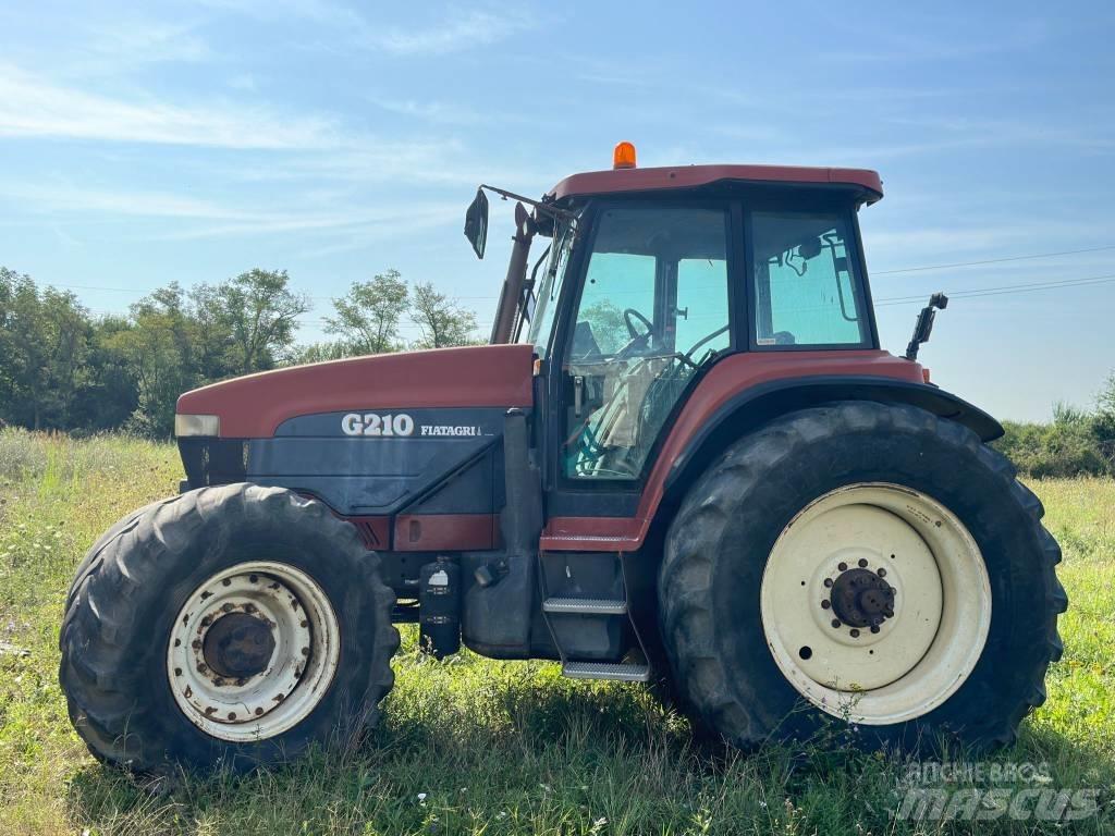 New Holland G 210 Трактори