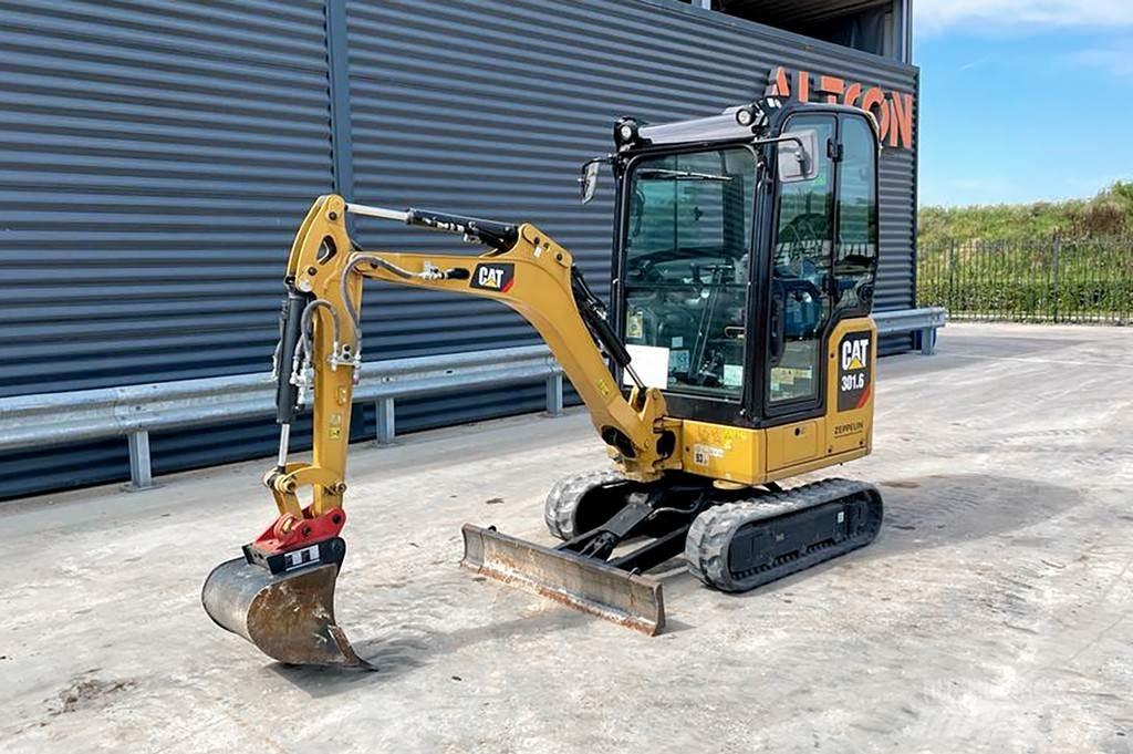 CAT 301.6-05 A Верижен екскаватор