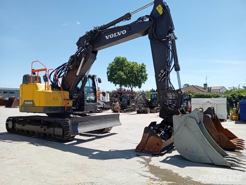 Volvo ECR 235 E Верижен екскаватор