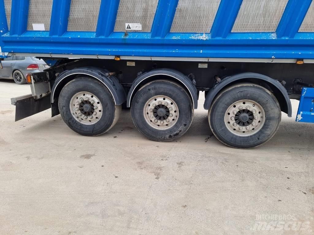  Adamoli S37 PAL Полуремаркета със скипов подемник