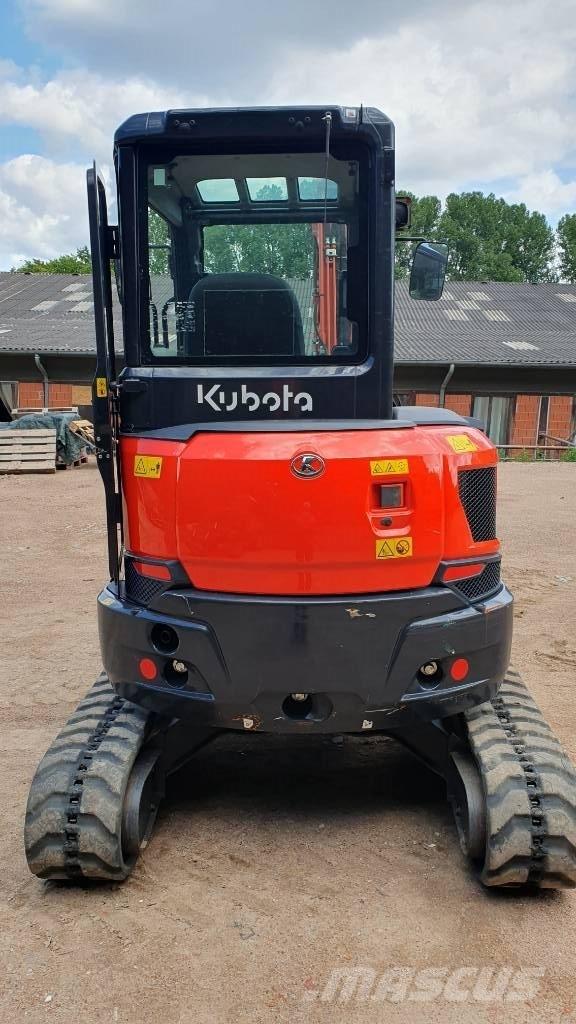 Kubota U 36-4 Мини екскаватори < 7 т