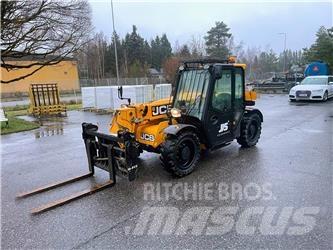 JCB 525-60T5 Телескопични товарачи