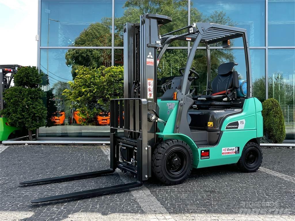 Mitsubishi FG15N Камиони с АГУ