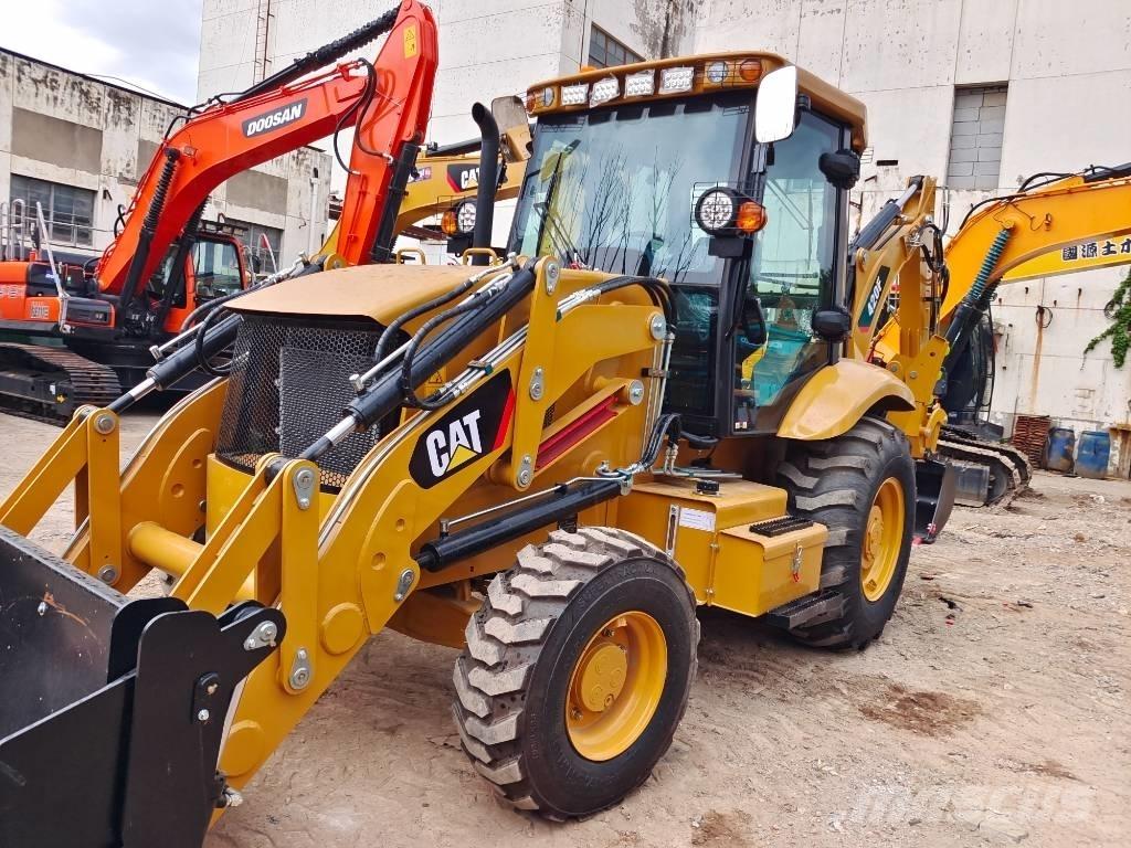 CAT 430 F Товарач със заден ексватор
