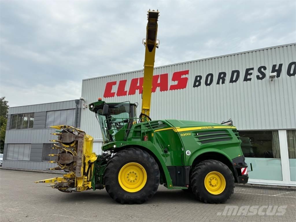 John Deere 8300i Фуражни комбайни