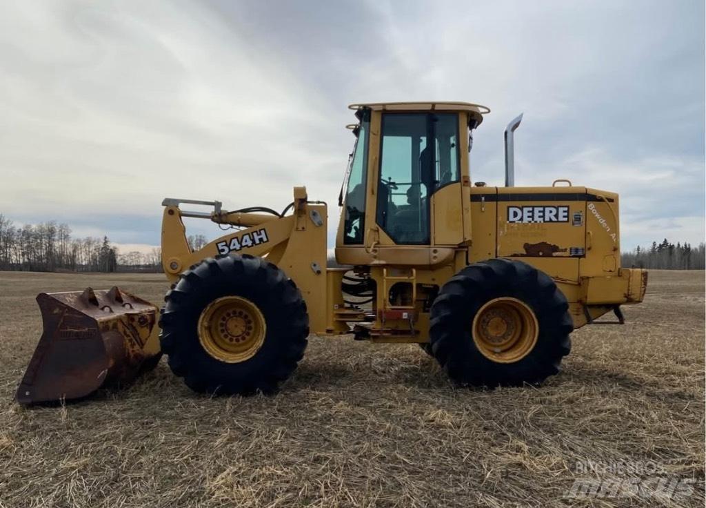 DEERE 544H Колесни товарачи