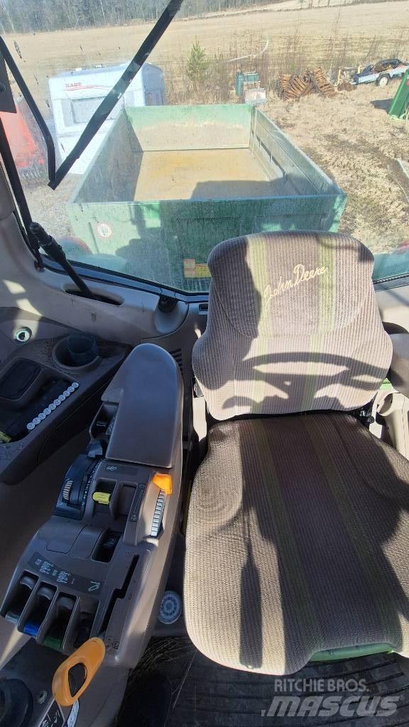John Deere 7530 Трактори