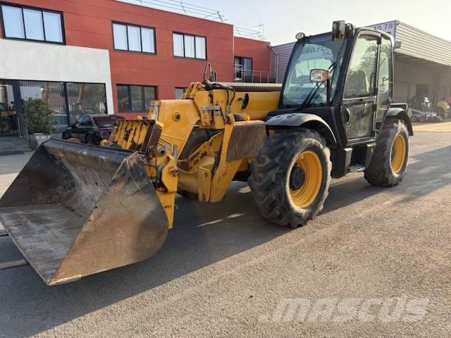 JCB 533-105 Телескопични товарачи