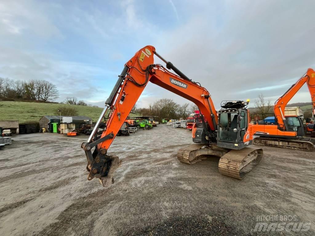 Doosan DX 235 Верижен екскаватор