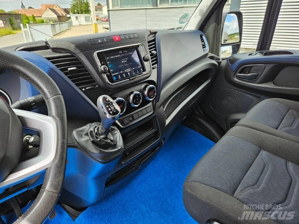 Iveco 35 S 18 Фургони
