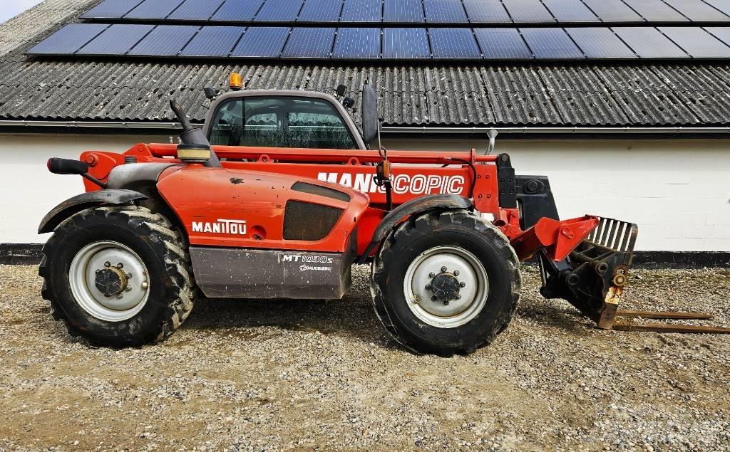 Manitou 1030 Телескопични товарачи