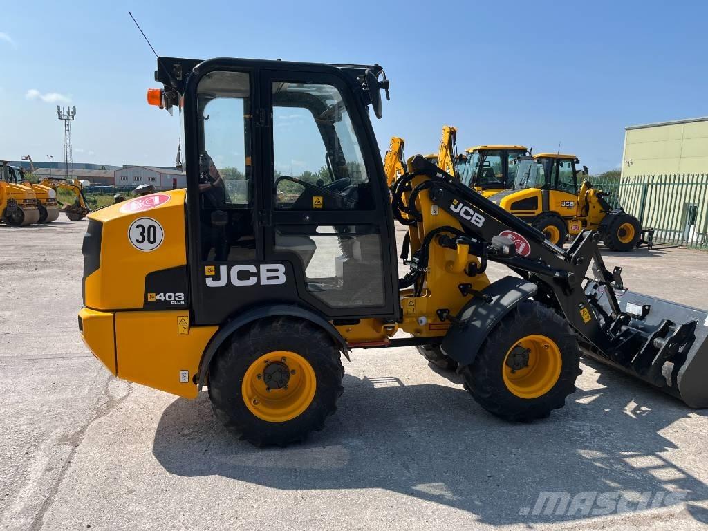 JCB 403ag plus Трактори