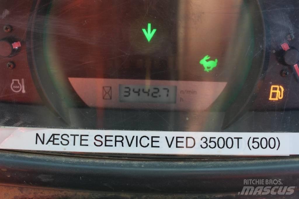 Kubota R085 Колесни товарачи