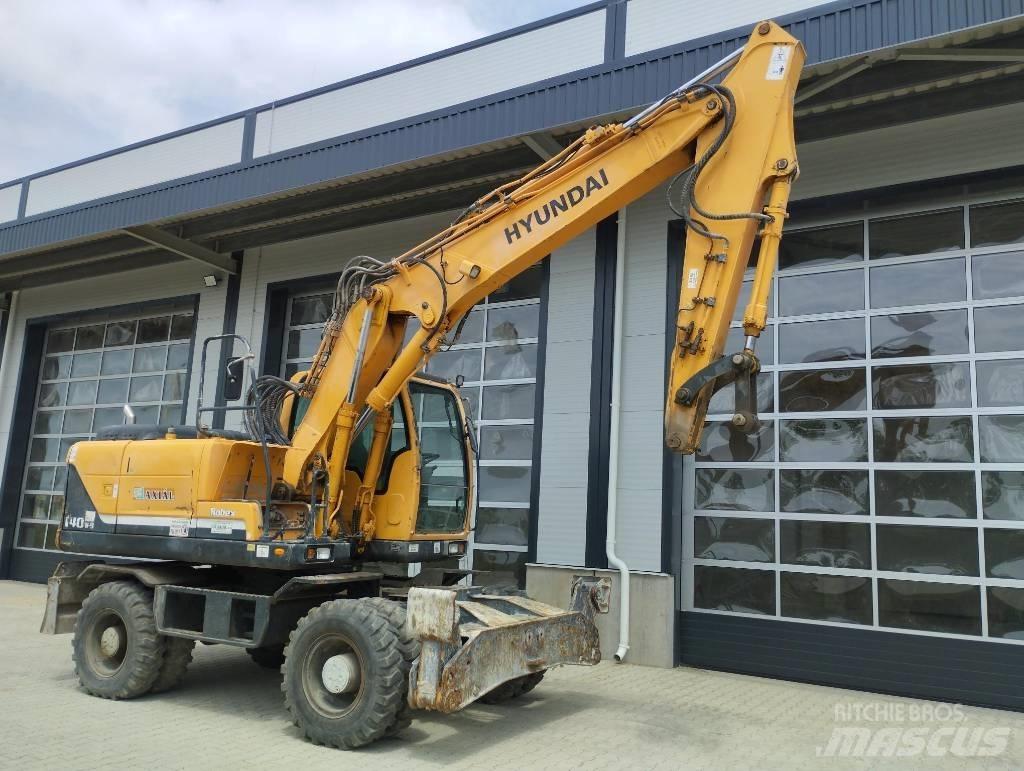 Hyundai 140W Средни екскаватори 7т - 12т