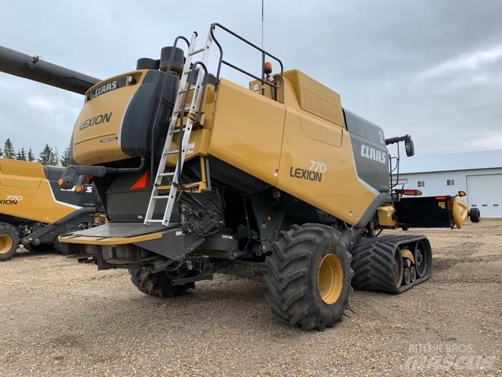 CLAAS LEXION 770TT Комбайни