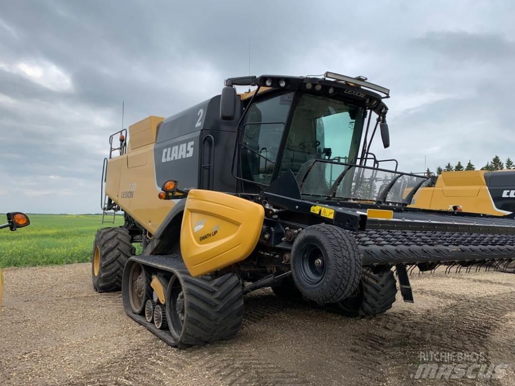 CLAAS LEXION 770TT Комбайни