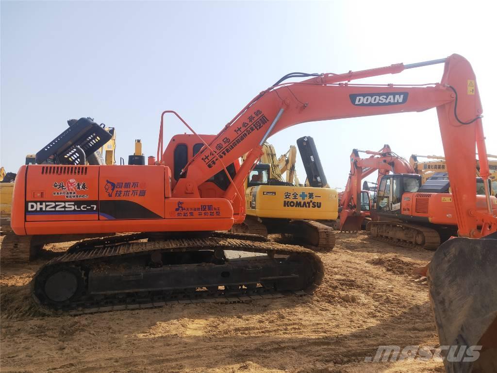 Doosan DH225LC-7 Верижен екскаватор