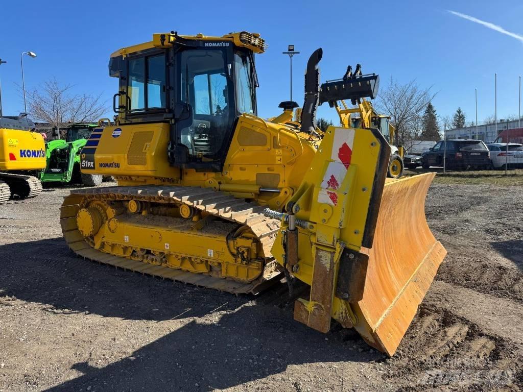 Komatsu D51PX-24E0 Верижни булдозери
