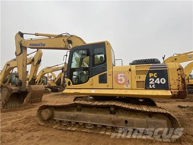 Komatsu PC 240-8 Верижен екскаватор