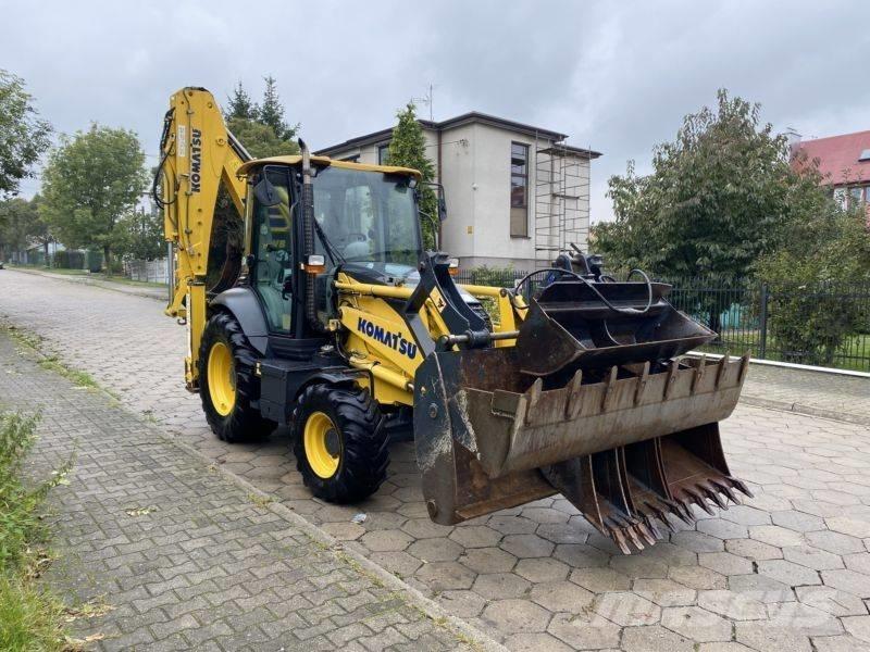 Komatsu WB 93 R-8 Товарач със заден ексватор