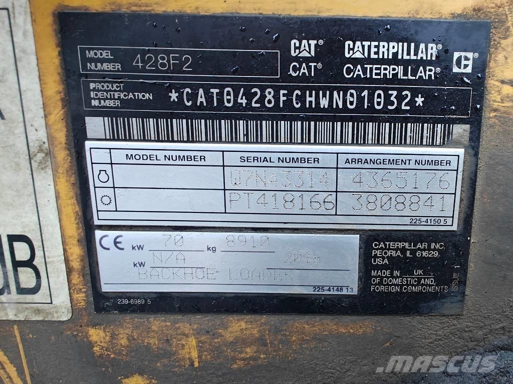 CAT 428 F2 Товарач със заден ексватор
