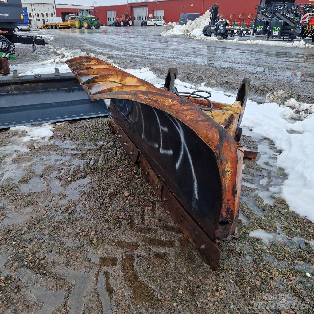  Snöblad 3m Плуг