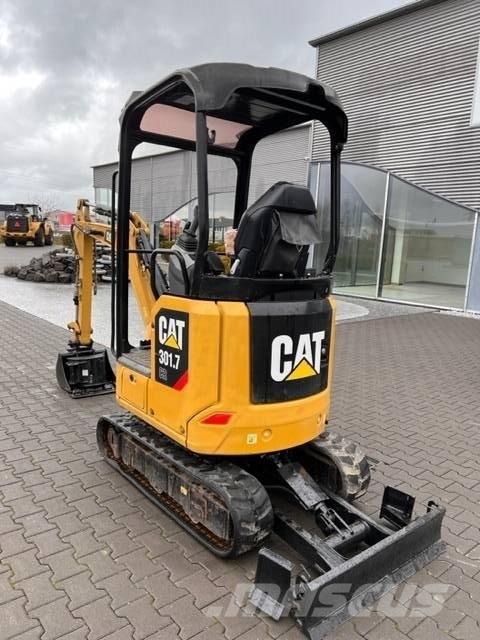 CAT 301.7 CR Мини екскаватори < 7 т