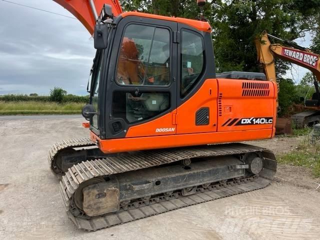 Doosan DX 140 LC Верижен екскаватор