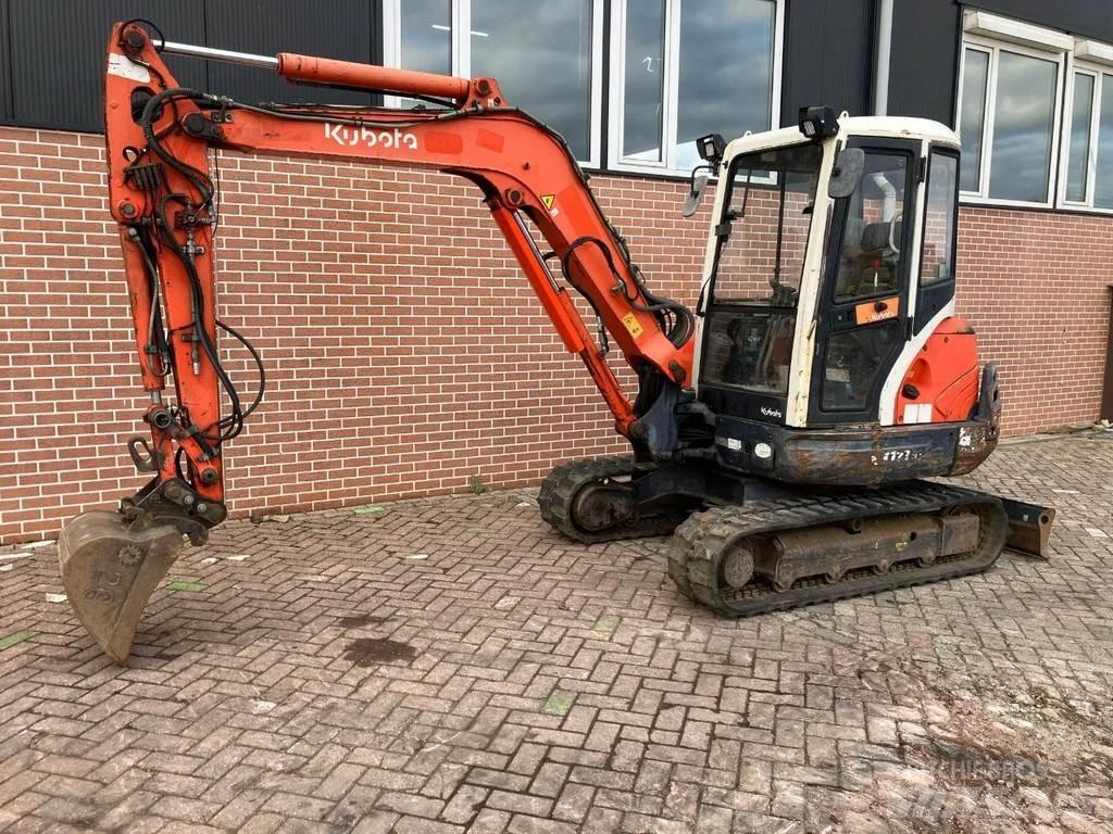 Kubota KX121-3a Мини екскаватори < 7 т