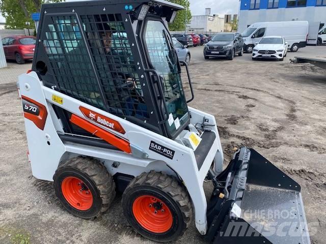 Bobcat S 70 Мини товарачи
