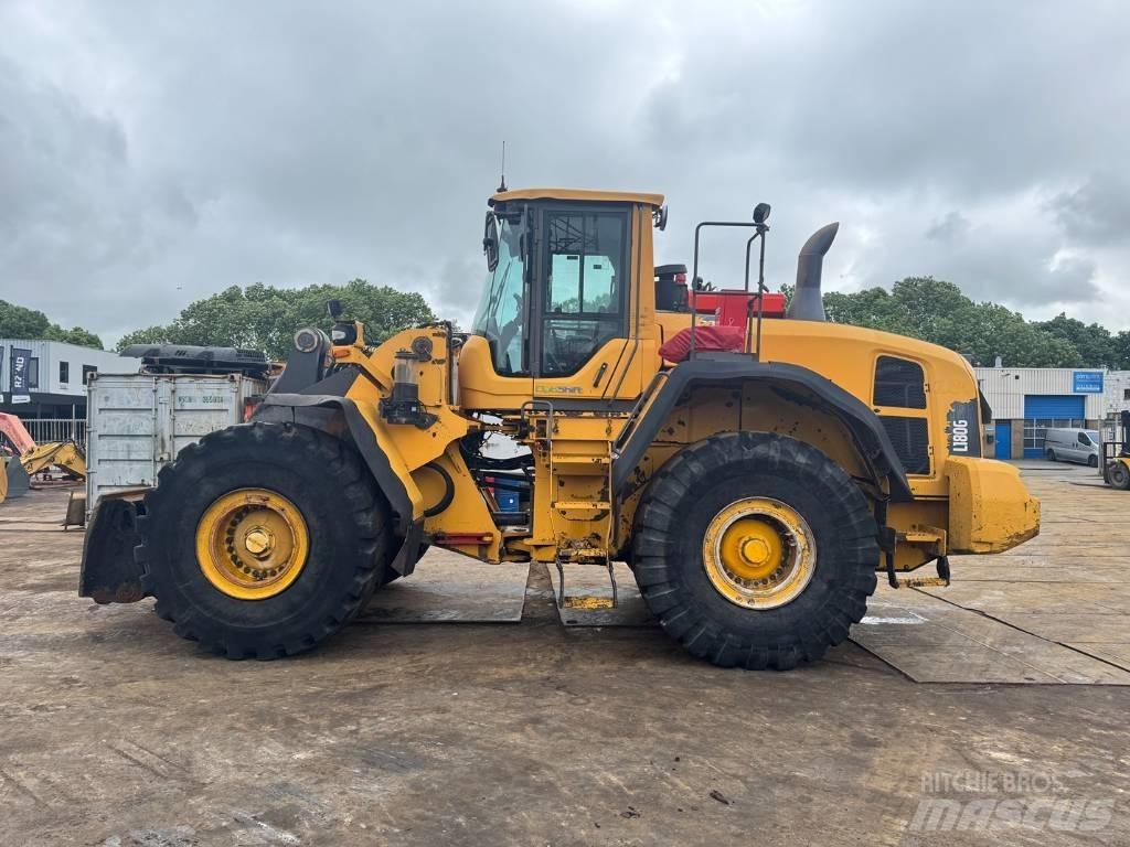 Volvo L 180 G Колесни товарачи