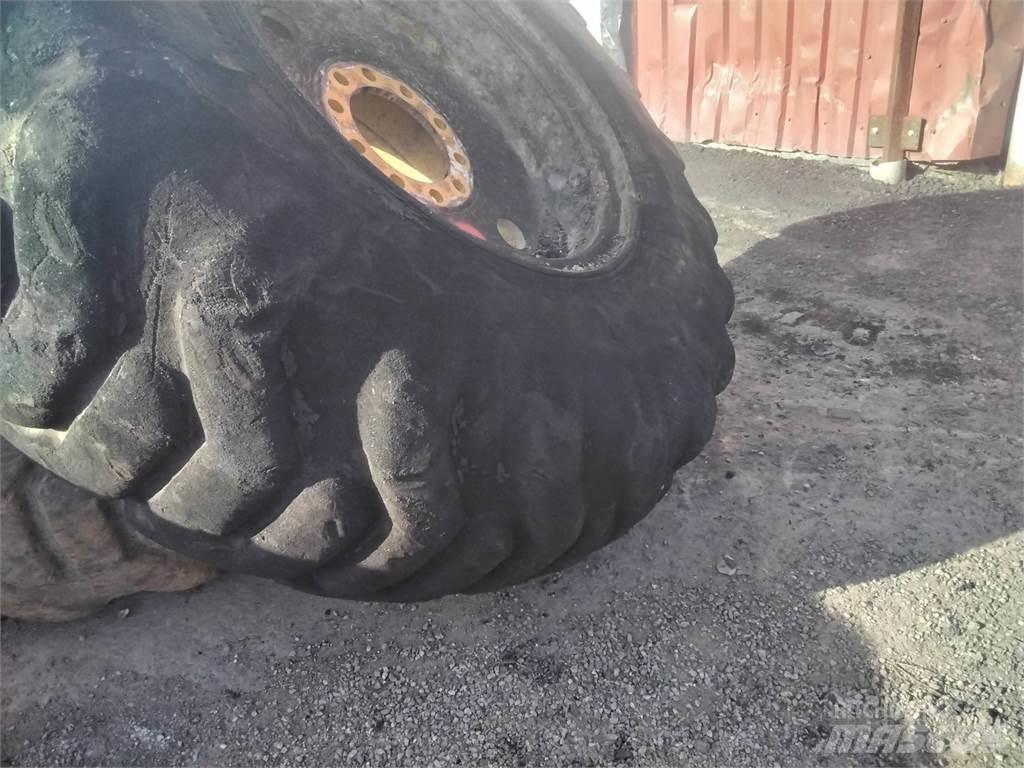 Nokian Els 17,5x25 Гуми