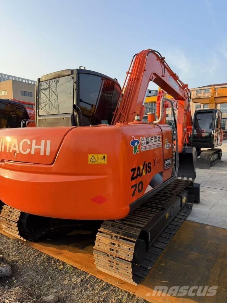 Hitachi Zaxis 70 Верижен екскаватор