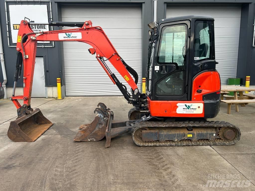 Kubota U 36-4 Мини екскаватори < 7 т