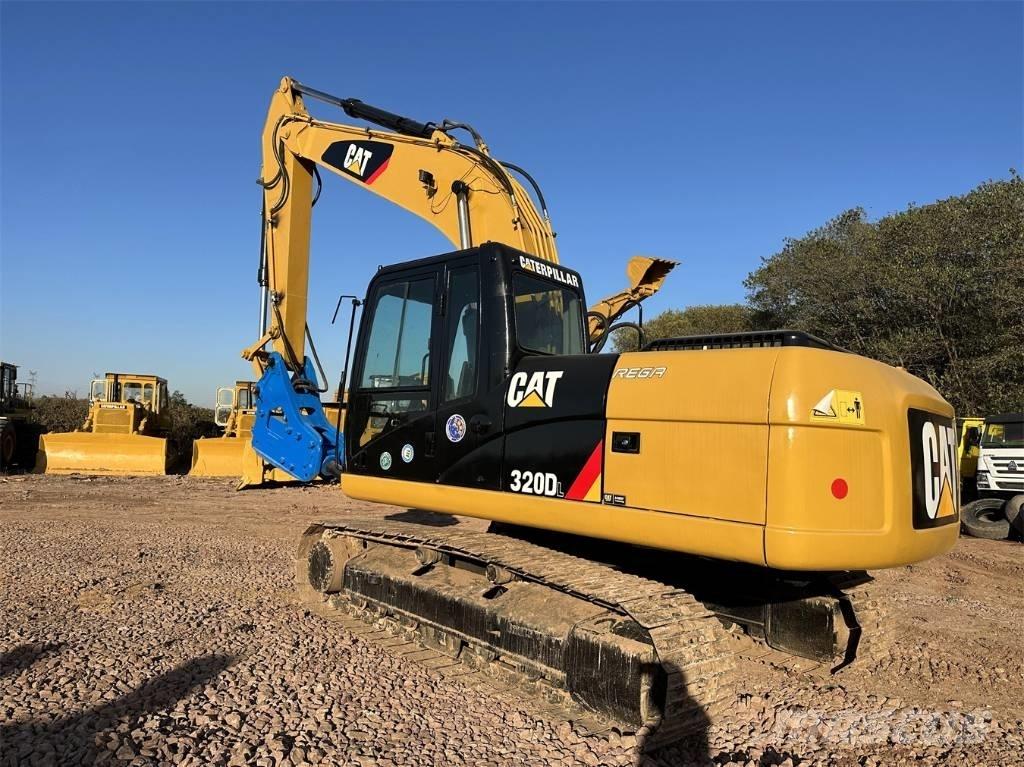 CAT 320 D L Верижен екскаватор