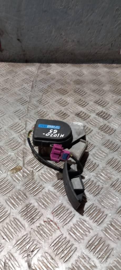 MAN TGA   81259706100 Кабини