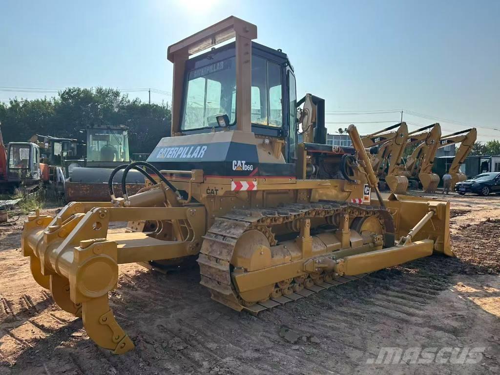 CAT D6G Верижни булдозери
