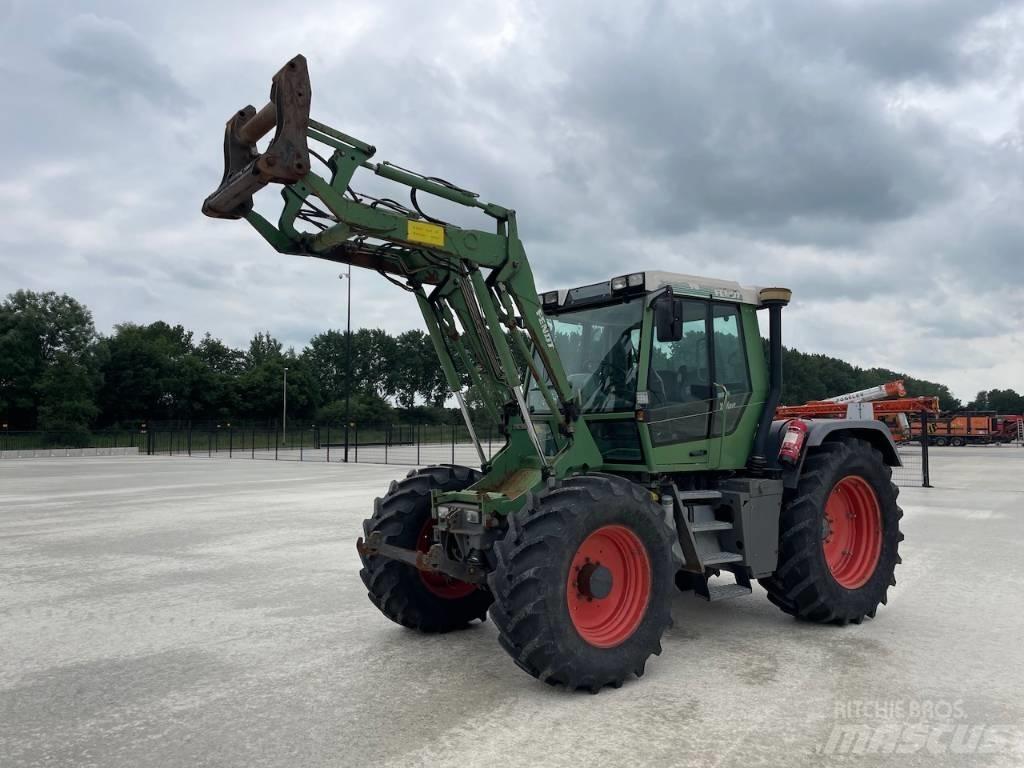 Fendt Xylon 522 Трактори
