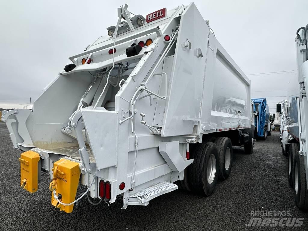 Mack MR Камиони за отпадъци