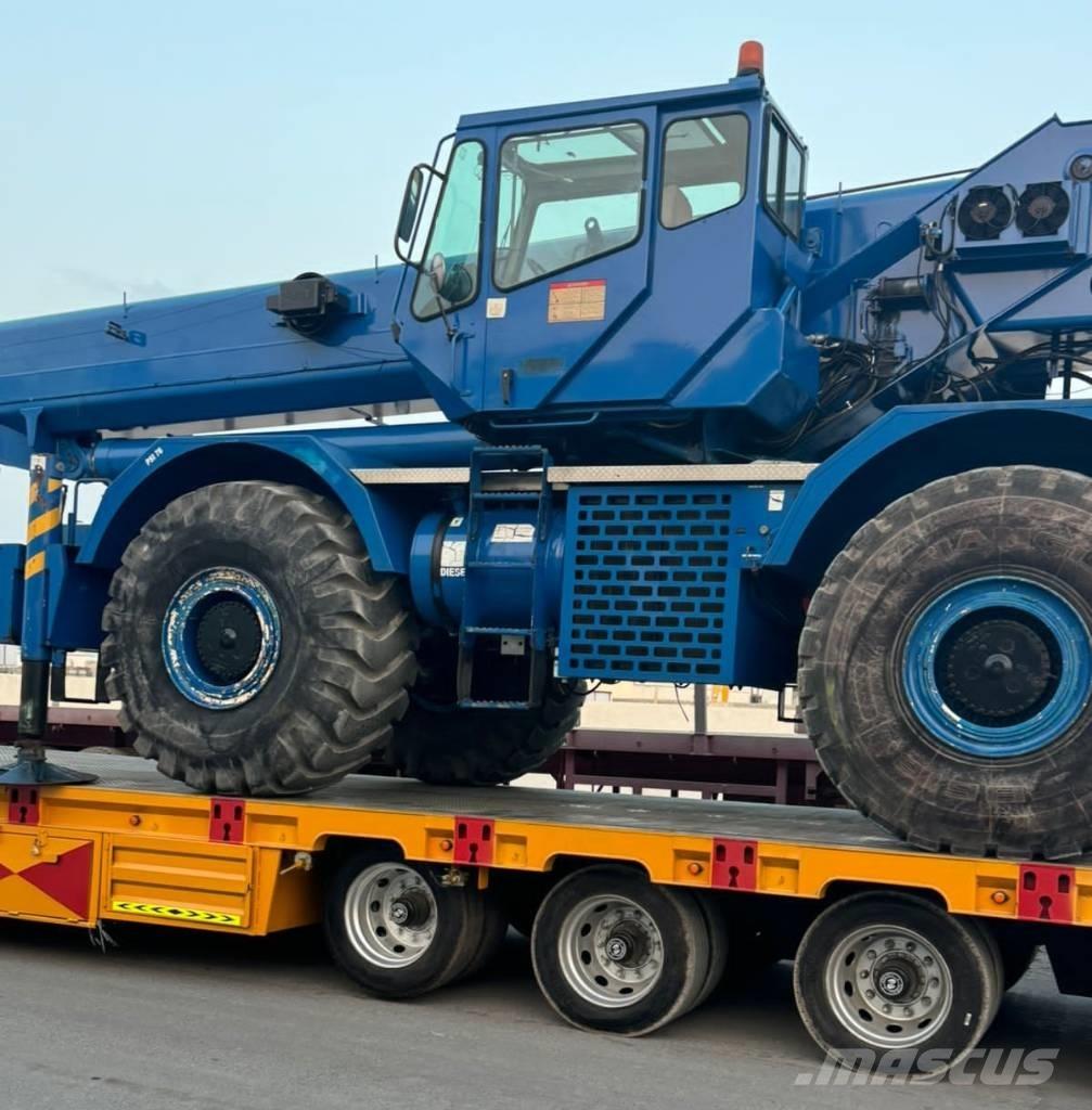 Grove RT 880 E Кранове за тежък терен