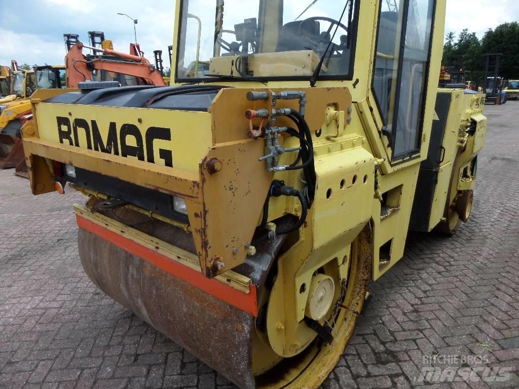 Bomag BW 164 AD-2 Двойни барабанни ролки
