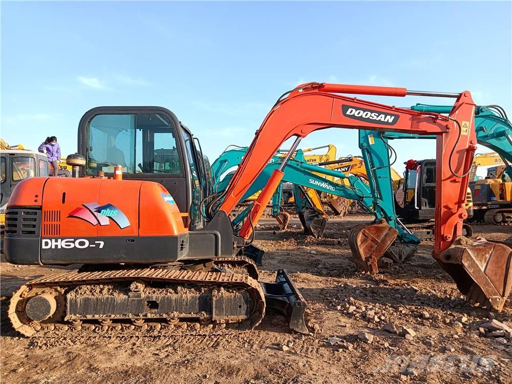 Doosan DH60-7 Мини екскаватори < 7 т
