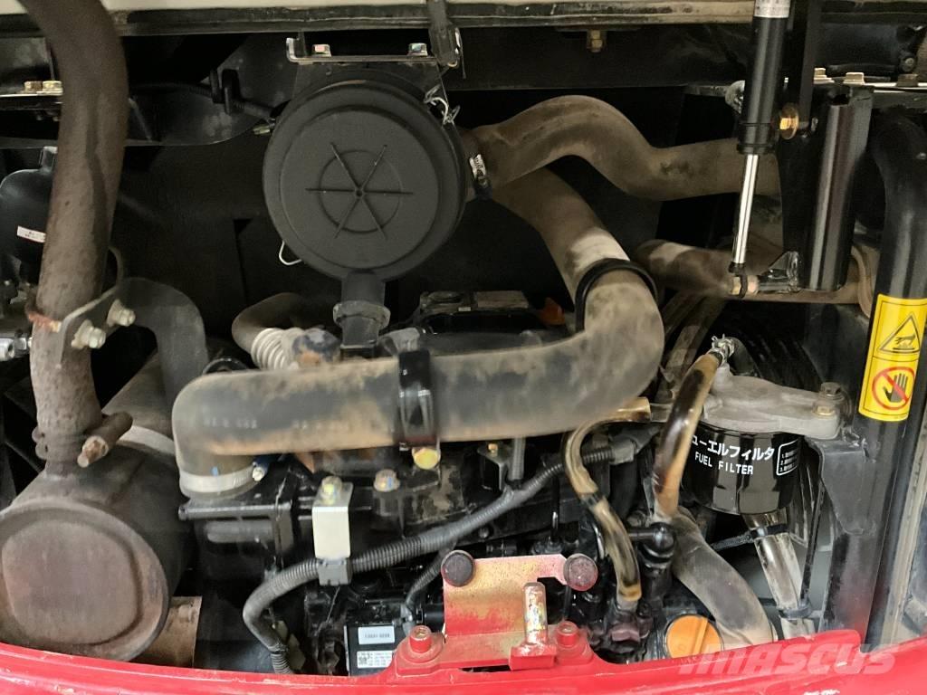 Takeuchi TB 230 Мини екскаватори < 7 т