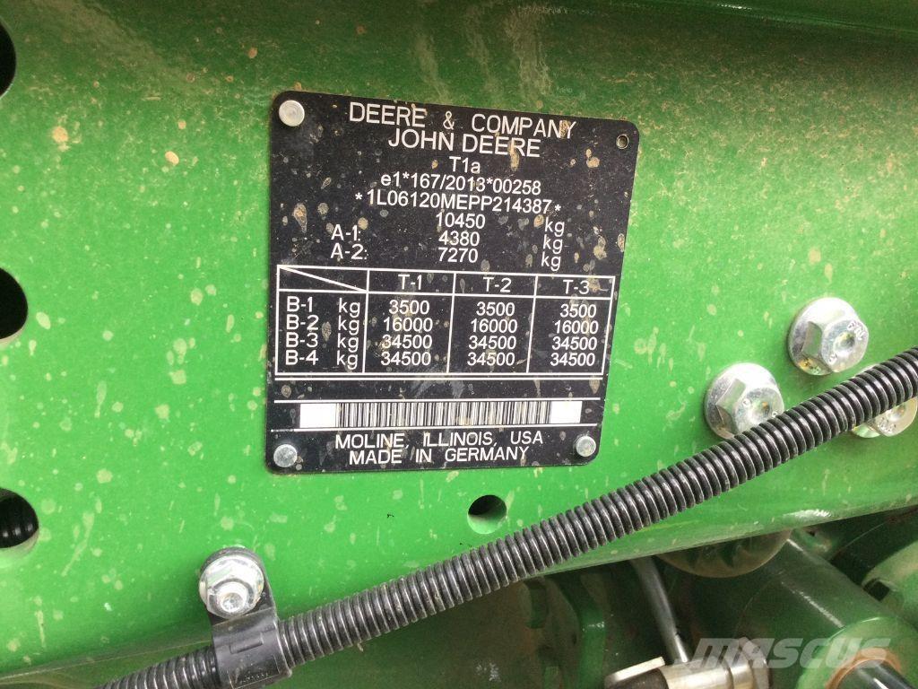 John Deere 6120 M Трактори