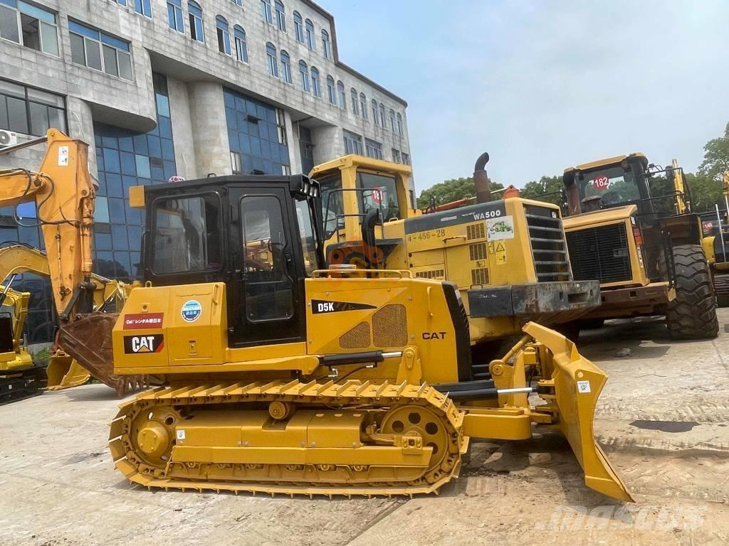 CAT D 5 K Верижни булдозери
